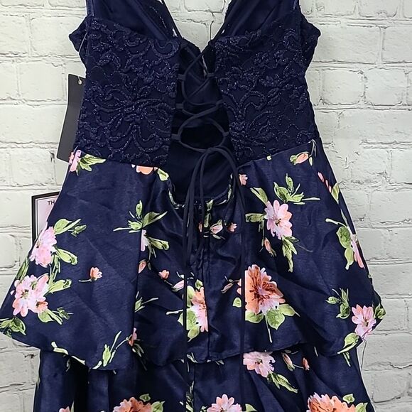 Macy's NWT Woman's Navy Floral Lace Up Formal Corset Prom Dress Homecoming Party - Picture 10 of 14